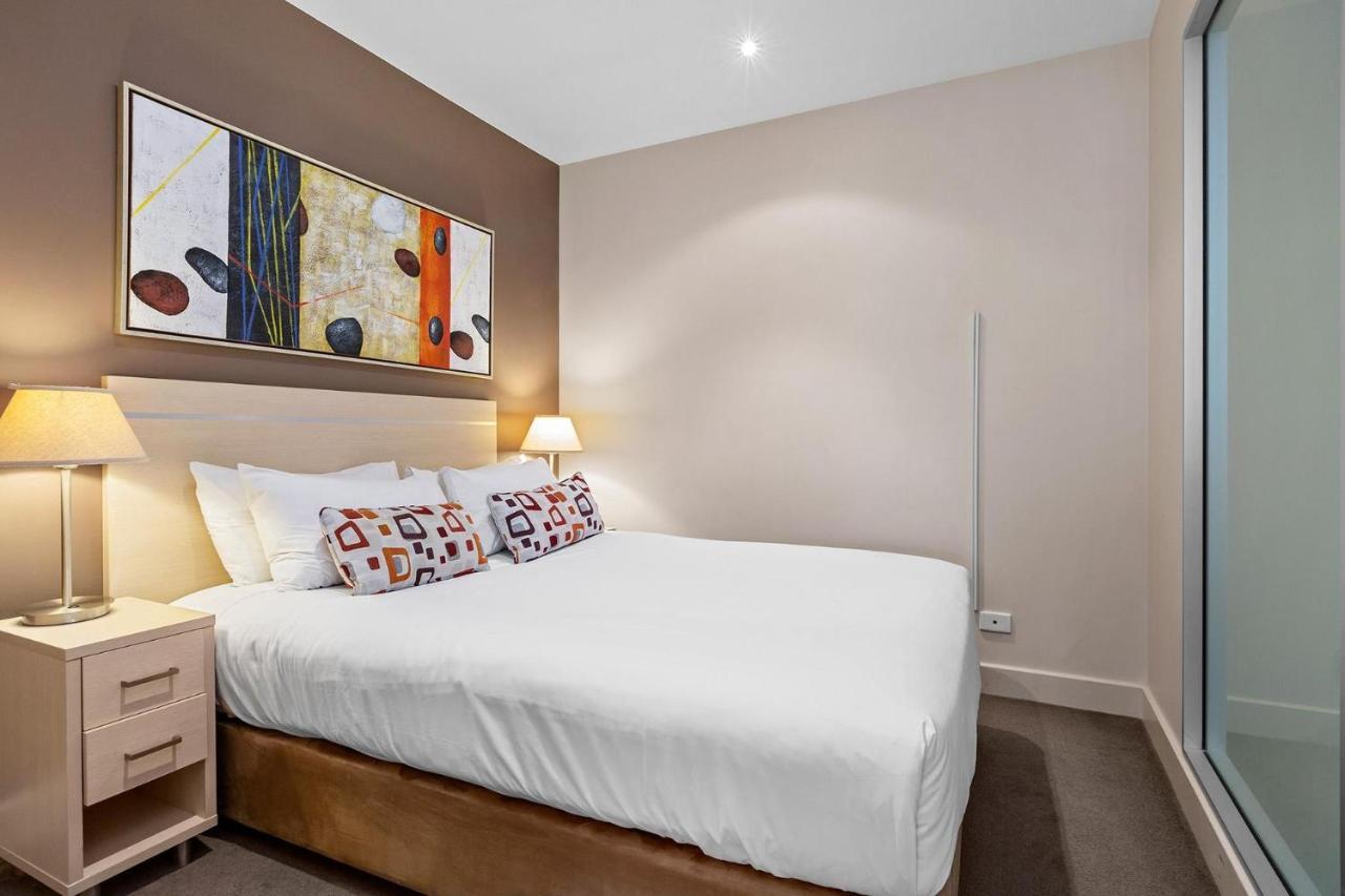 Belle Escapes - Glenelg Seaside Apartment Luaran gambar