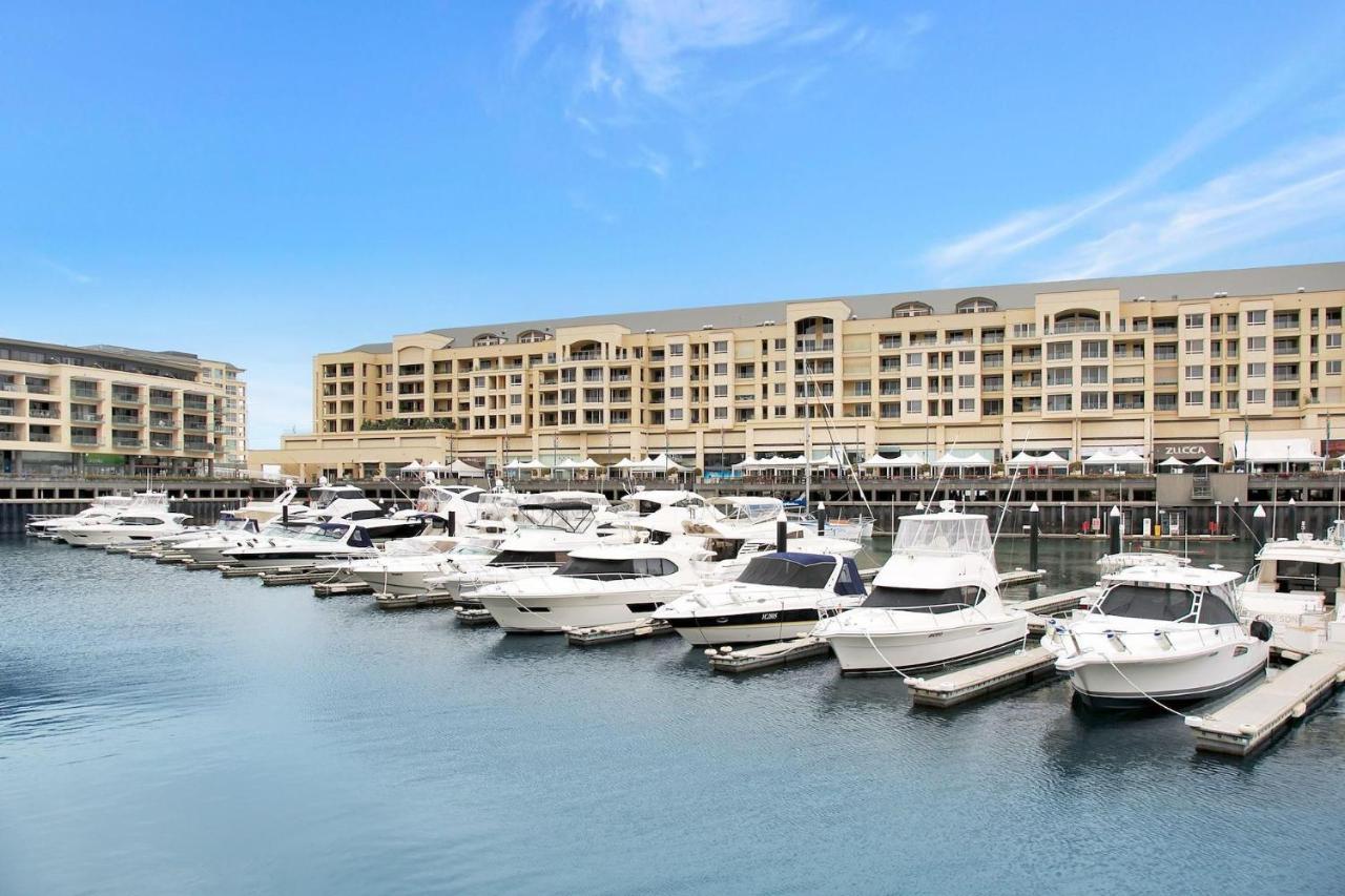 Belle Escapes - Glenelg Seaside Apartment Luaran gambar