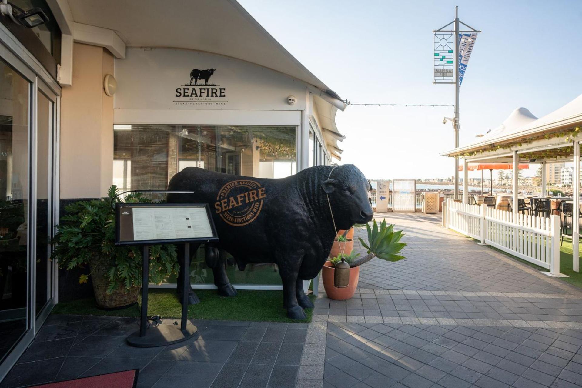 Belle Escapes - Glenelg Seaside Apartment Luaran gambar